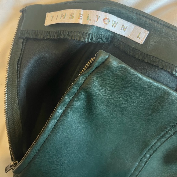 NWOT Tinseltown Faux Leather Mini Skirt - Picture 4 of 4